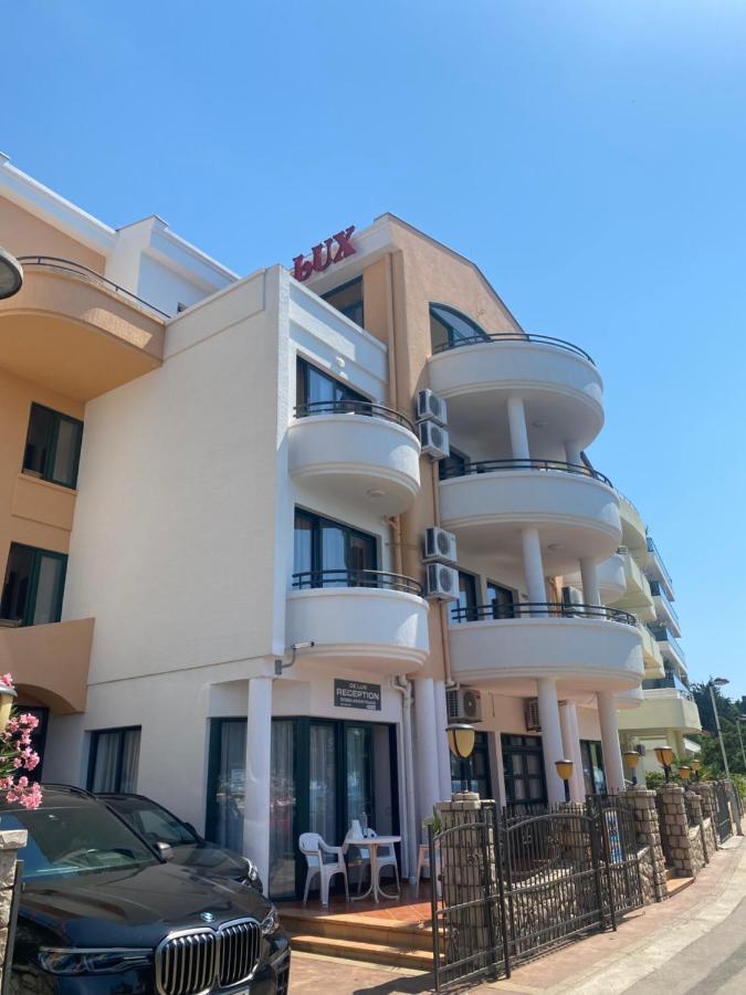 Delux Apartmani Добра-Вода Экстерьер фото